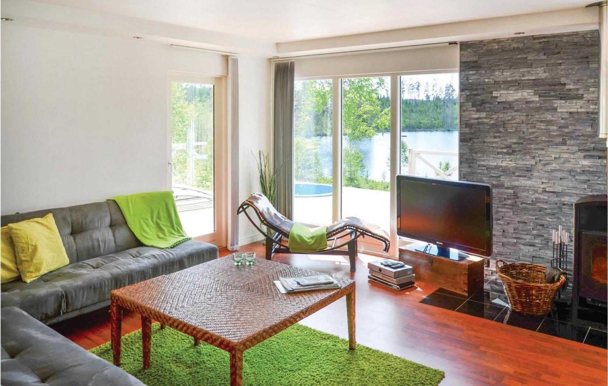 Nice Home In Sunne With Jacuzzi Alvsatern Exterior foto